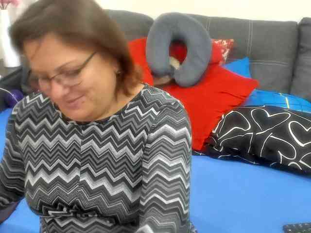 KyliePage1