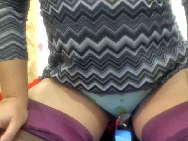 KyliePage1