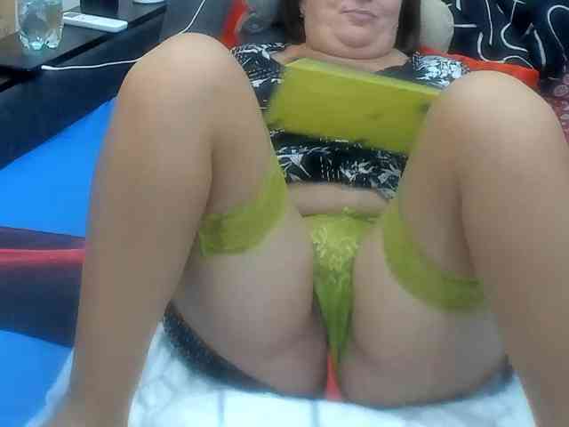 KyliePage1