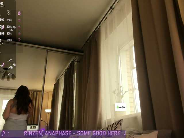 Marsellyna live cam on BongaCams