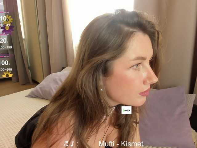 Marsellyna live cam on BongaCams