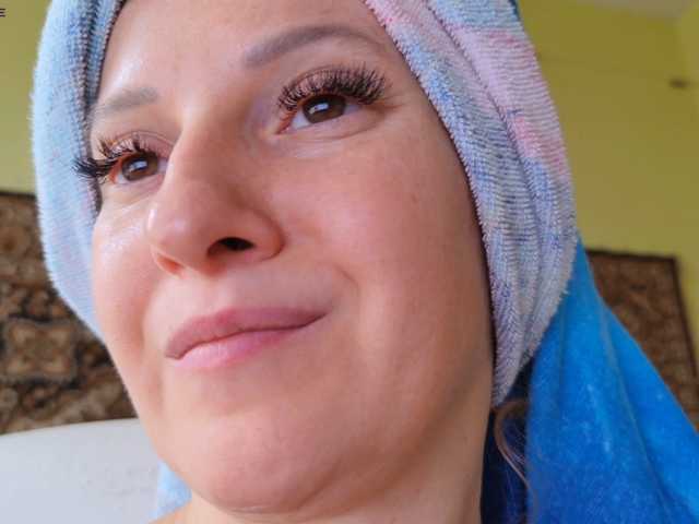 ladybigsmile, live now on BongaCams