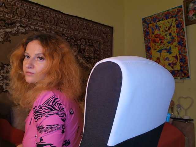 ladybigsmile, en vivo ahora en BongaCams