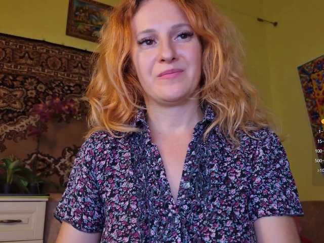 ladybigsmile live cam on BongaCams