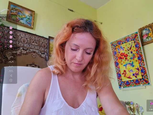 ladybigsmile live cam on BongaCams