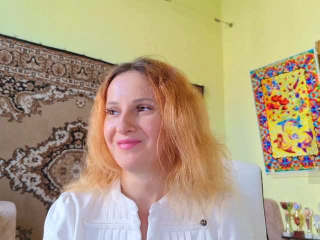 ladybigsmile live cam on BongaCams