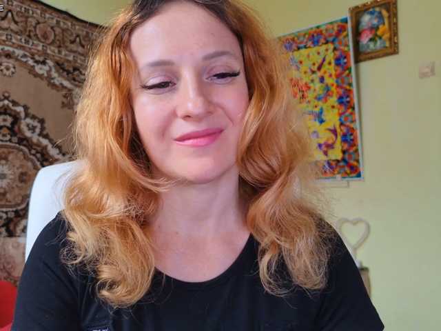 ladybigsmile live cam on BongaCams