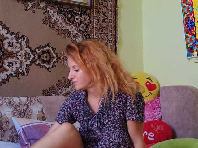 ladybigsmile live cam on BongaCams