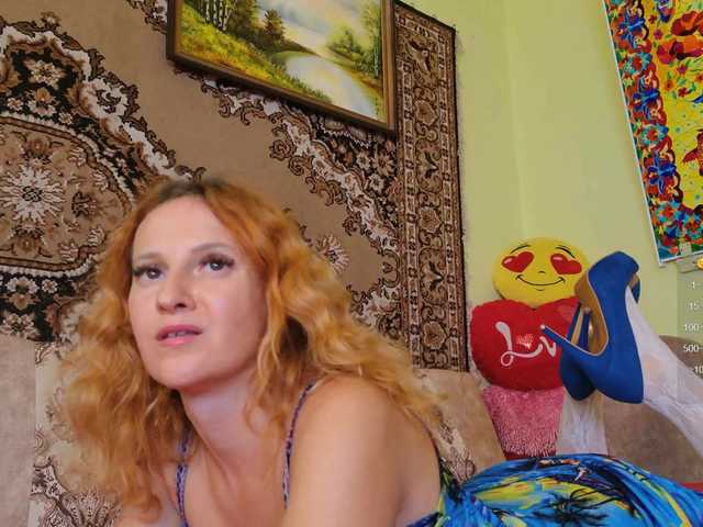 ladybigsmile live cam on BongaCams