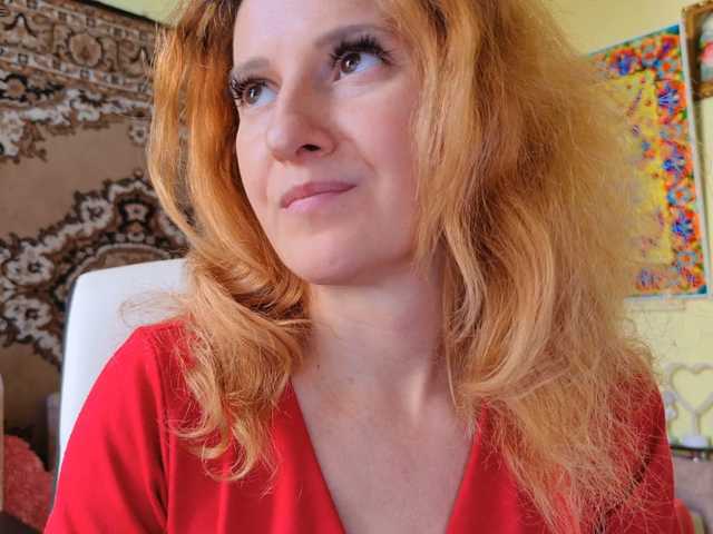 ladybigsmile, live now on BongaCams
