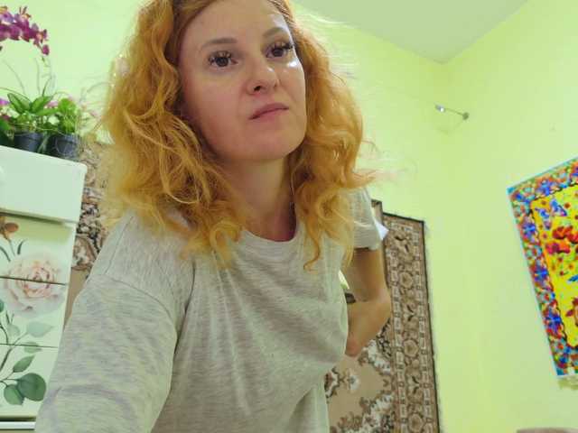 SimaGoldy live webcam show