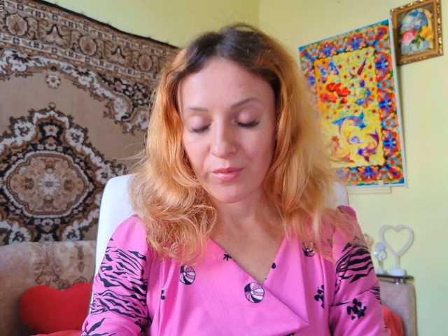 ladybigsmile live cam on BongaCams
