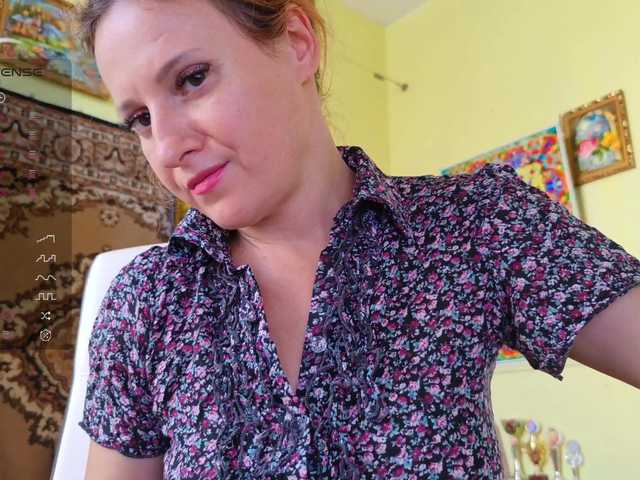 ladybigsmile live cam on BongaCams