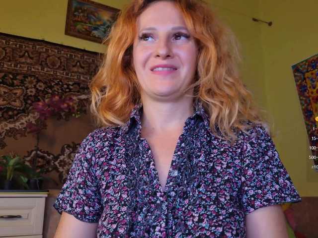 ladybigsmile live cam on BongaCams