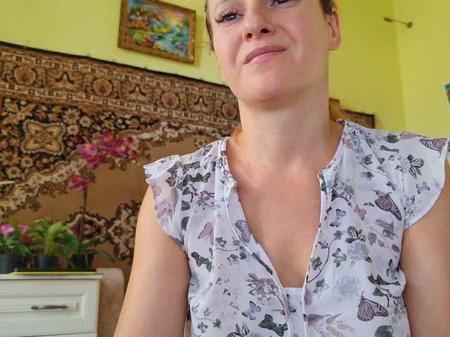ladybigsmile live cam on BongaCams
