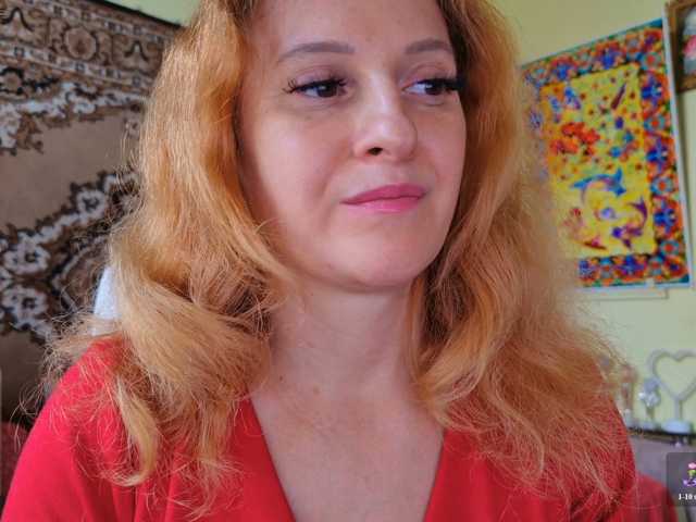 ladybigsmile, en directo ahora en BongaCams