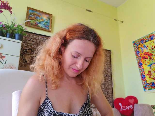 ladybigsmile live cam on BongaCams
