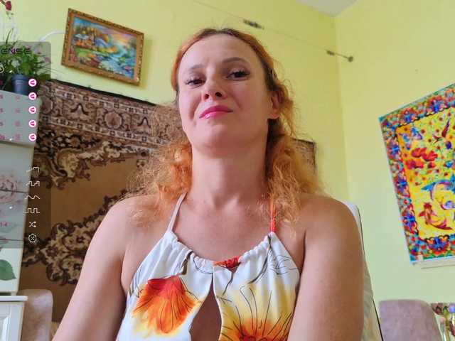 SimaGoldy live webcam show