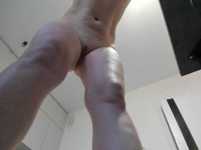 ladybigsmile's BongaCams show and profile