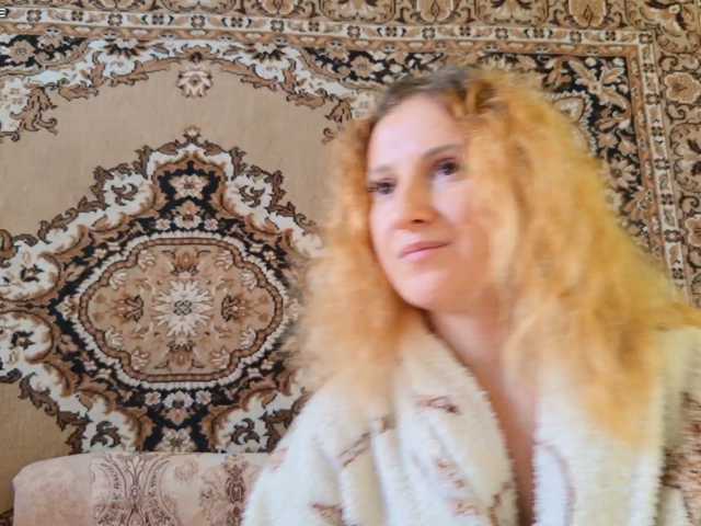 ladybigsmile live cam on BongaCams