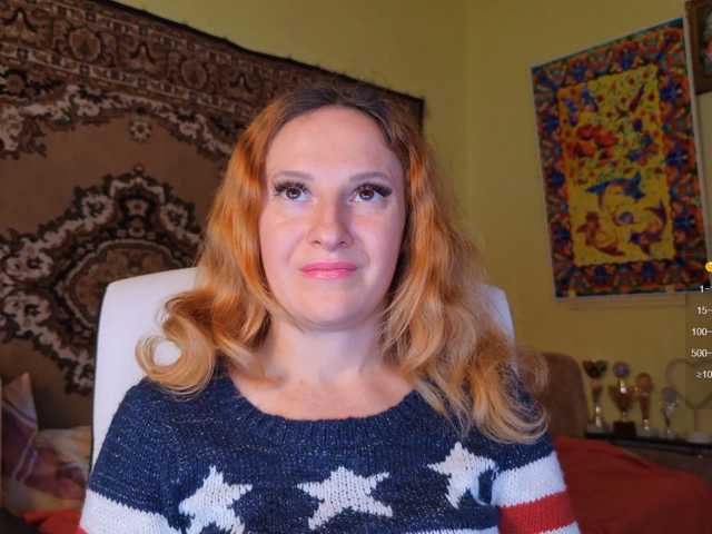ladybigsmile live cam on BongaCams