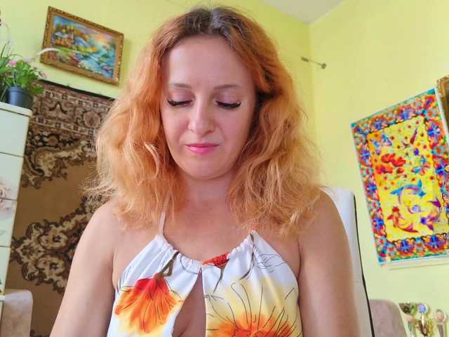 ladybigsmile live cam on BongaCams