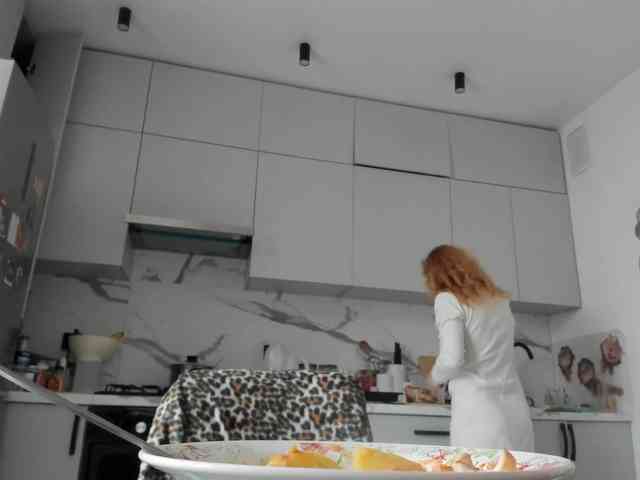 ladybigsmile Live Webcam on BongaCams