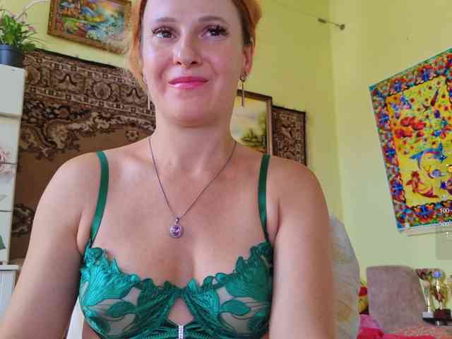 Simagoldy's cam show statistics and live stream