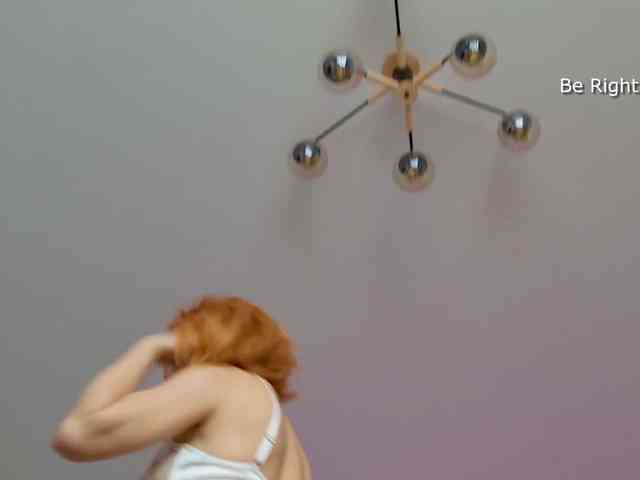ladybigsmile Live Webcam on BongaCams