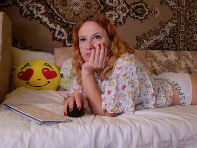 ladybigsmile Live Webcam on BongaCams