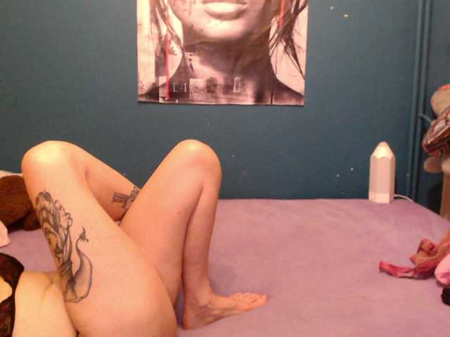 NADINNNE live cam on BongaCams