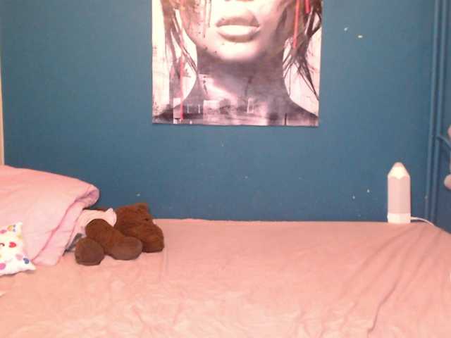 NADINNNE live cam on BongaCams