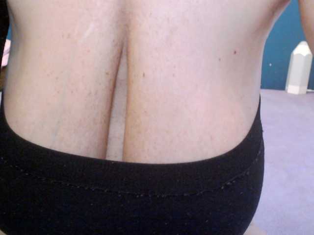 NADINNNE live cam preview