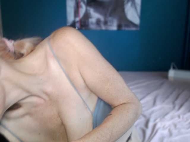 NADINNNE live webcam show