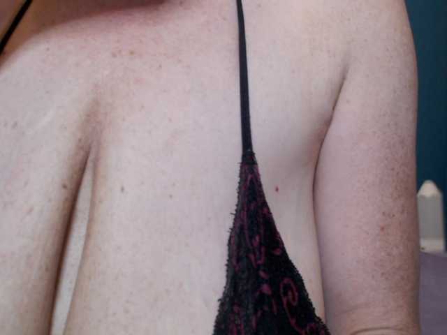 NADINNNE live cam on BongaCams