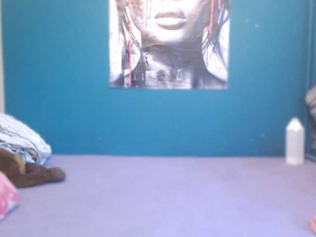 NADINNNE's BongaCams show and profile