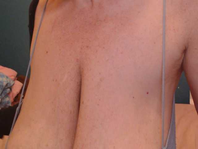 NADINNNE live cam on BongaCams