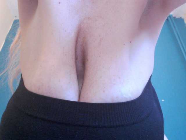 NADINNNE live cam on BongaCams