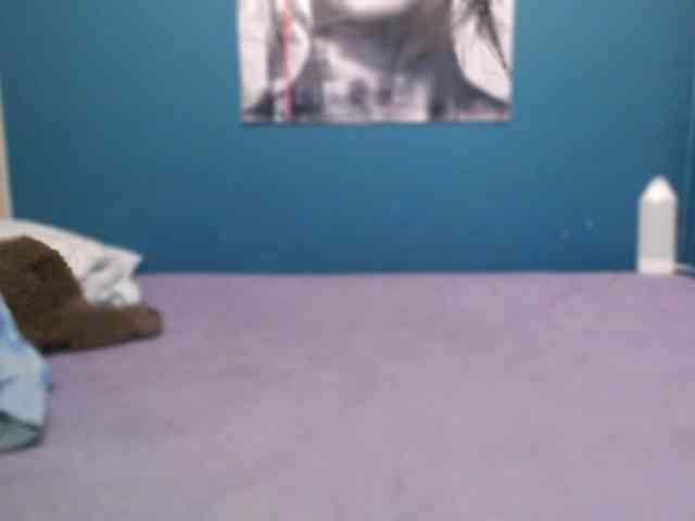 NADINNNE webcam