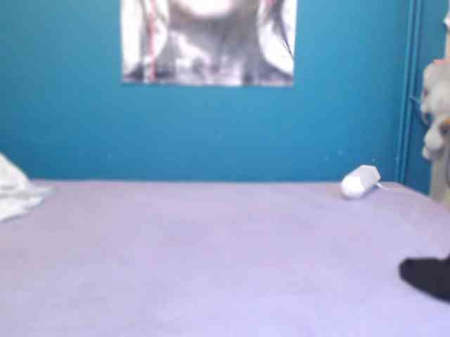 NADINNNE webcam