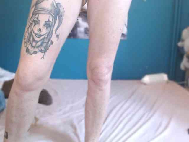 NADINNNE webcam