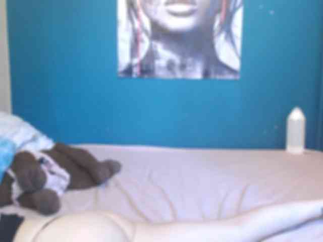 NADINNNE webcam