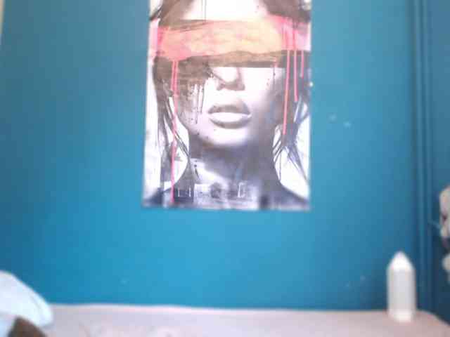 NADINNNE webcam