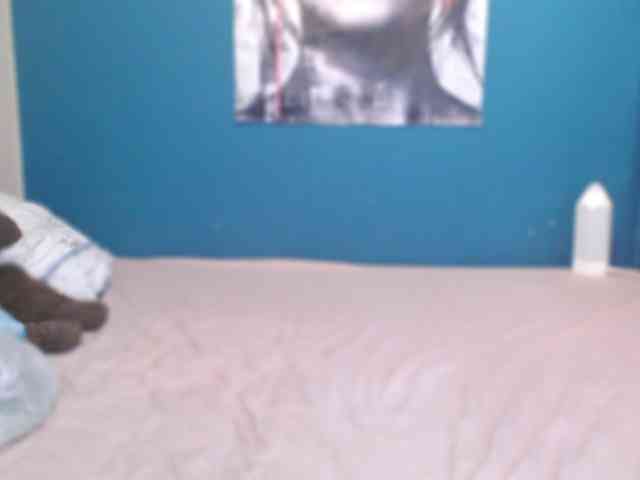 NADINNNE webcam