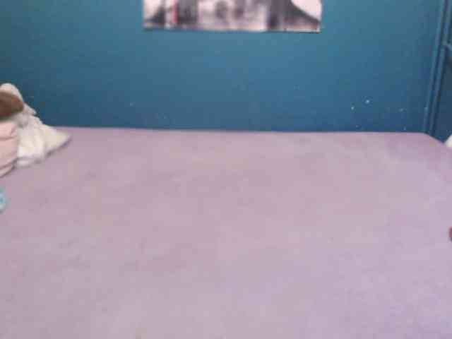 NADINNNE webcam