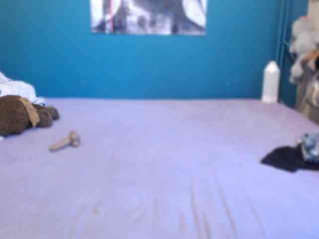 NADINNNE webcam
