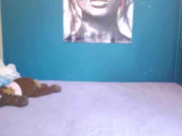 NADINNNE webcam