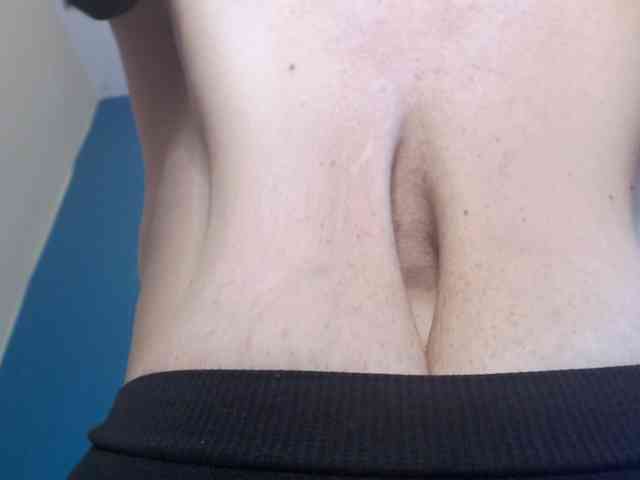 NADINNNE webcam