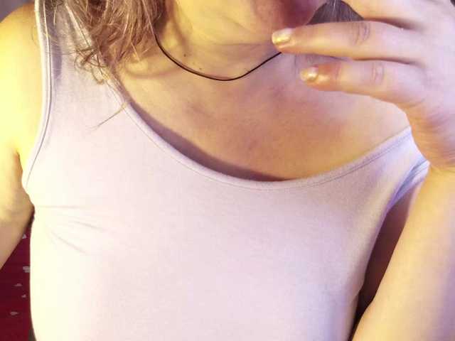 vesna2020 live cam on BongaCams
