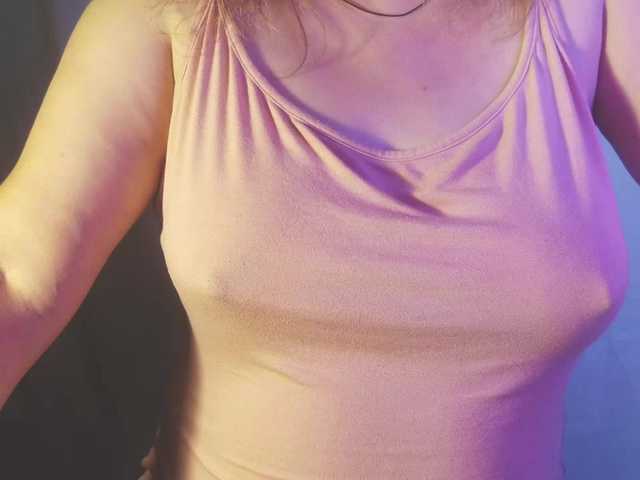 vesna2020 live cam on BongaCams